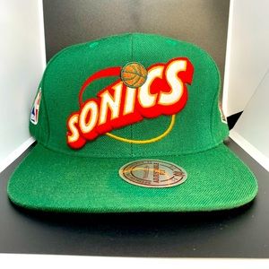 Mitchell & Ness Sonics Hat